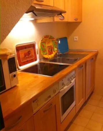 Apartment Maison Rouge